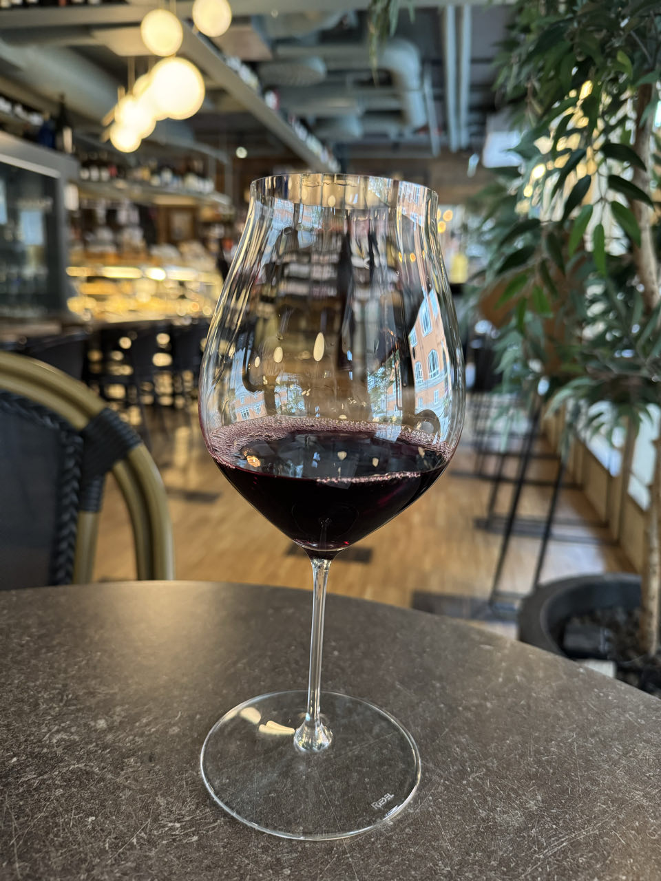 6eede5d6-2f9f-4de5-8d04-77e5147bf502_8b20c42e-e994-41ca-8db3-40d9f8d9e27f